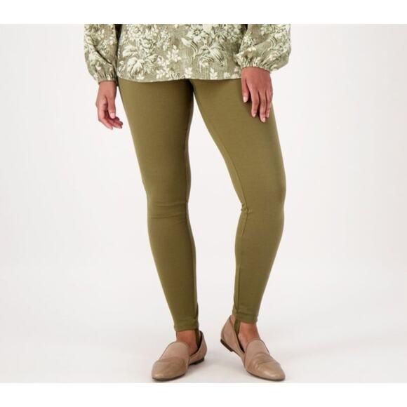 Isaac Mizrahi Stretch Knit Stirrup Leggings Sage Size M A520457 NWOT - Picture 1 of 8